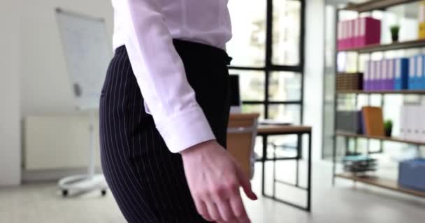 Ortaklığı Toplantıları Ofiste Tokalaşma Başarılı Adamları Sıkışıyor — Stok video