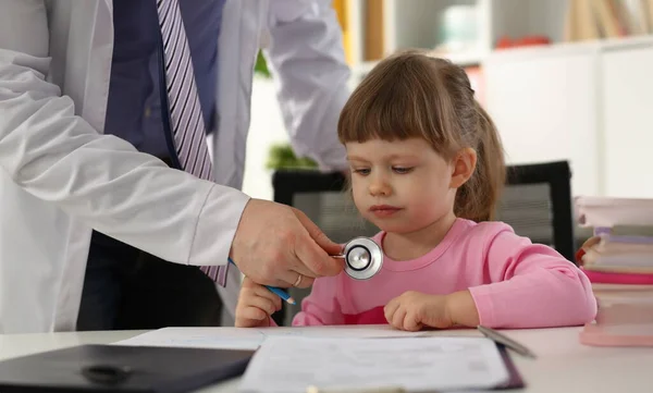 Hands Pediatrician Doctor Examining Small Child Stethoscope Pediatrics Medicine Healthcare — Stock Photo, Image
