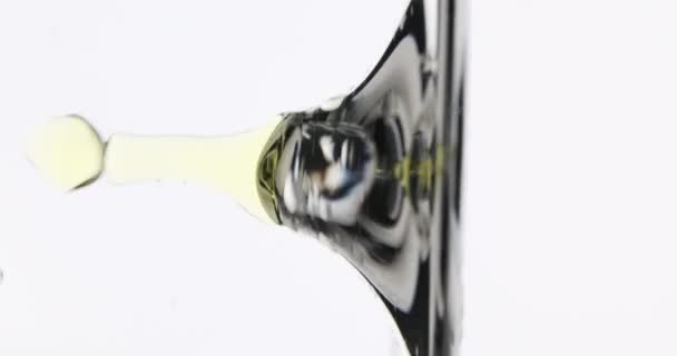 Bolhas Água Transparentes Vídeo Vertical Óleo Gotas Água Com Óleo — Vídeo de Stock