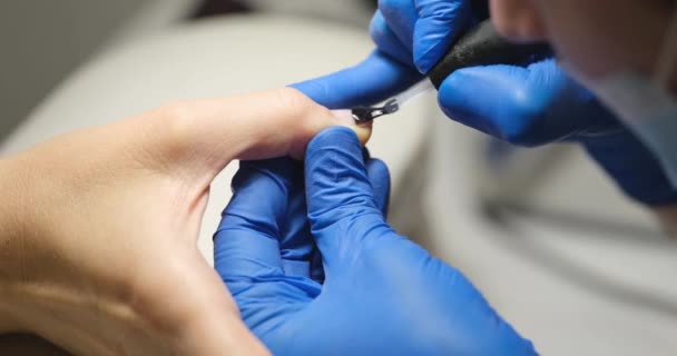 Closeup Manicurist Covering Nails Transparent Varnish Female Nails Anail Salon — Stock Video
