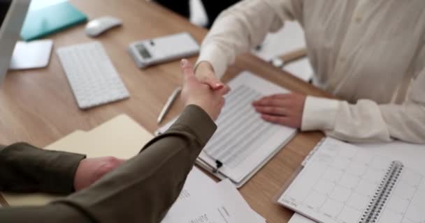 Business Partners Shaking Hands Table Office Closeup Movie Slow Motion — Stockvideo