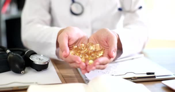 Doctor Holding Dietary Supplements Omega3 Amino Acids His Hands Closeup — Αρχείο Βίντεο