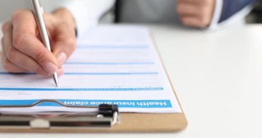 Sağlık sigortası başvuru formunun elle teslim edilmesi. Yaşam ve sağlık sigortası kavramı