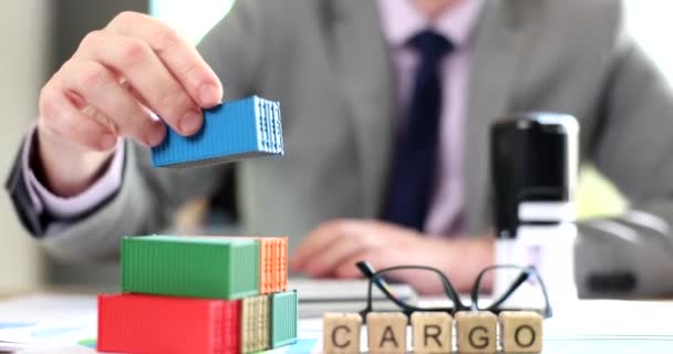 Cargo Inscription Wooden Cubes Office Dealer Counts Profit Delivery Logistic — Αρχείο Βίντεο