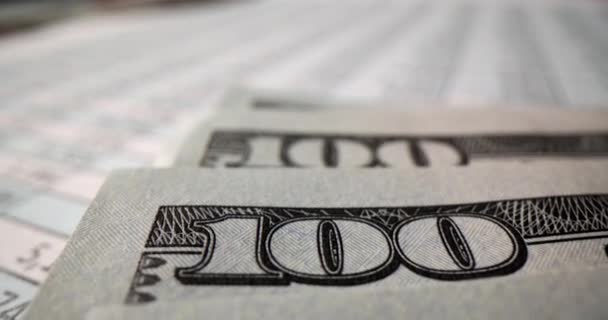 Para Dolar Banknotları Rakamların Üzerinde Duruyor Lık Yakın Çekim Film — Stok video