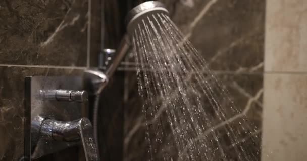 Running Water Shower Faucet Gray Shower Stylish Chrome Tap — Stock Video