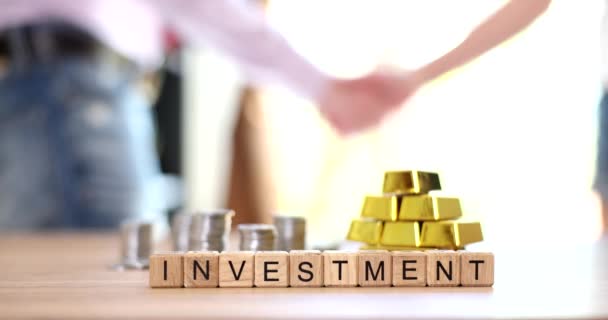Poignée Main Deux Investisseurs Félicitations Pour Succès Investissement Dans Investissements — Video