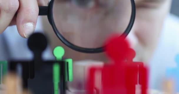 Businessman Looks Magnifying Glass Figures People Searching Creative Employees Business — Video Stock