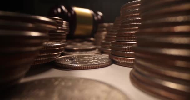 Stacks Coins Wooden Judge Gavel Sentences Monetary Sanctions Event Crime — Vídeo de Stock