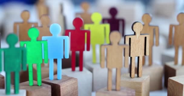 Kolorowe Drewniane Figurki Ludzi Ludzki Charakter Koncepcji Psychologii — Wideo stockowe