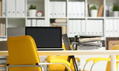 Boş işyeri ofis portre veya head hunter meslek modern çözüm