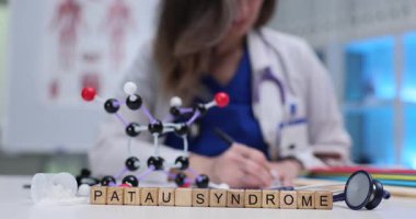 Patau Sendromu 'nun genetik kökenini ve etkilenenlerin karşılaştığı çeşitli zorlukları araştırın.