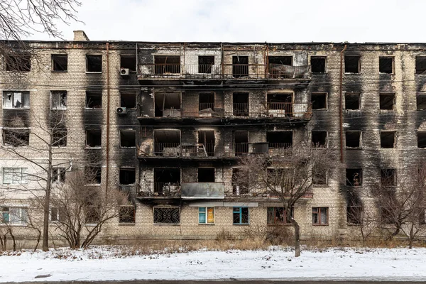 Izyum, Kharkiv Oblastı Ukrayna - Şubat 03 2023: İşgalden önce Rus birlikleri tarafından yok edilen bir kasaba 