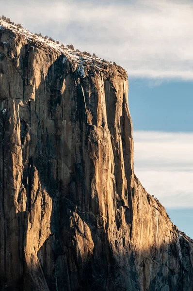 First Rays Morning Sun Reflect Rocks Sierra Mountains Yosemite National — 스톡 사진