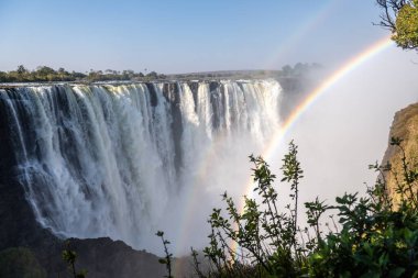 Victoria Şelalesi 'nin Zimbabwe Zambiya Sınırı' na yakın..