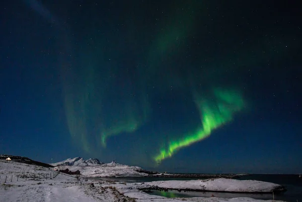 Bright Green Colours Northern Light Aurora Borealis Illuminate Night Sky — Foto Stock