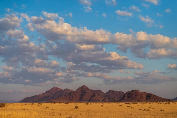 Naplemente Benyomása Egy Sesriemi Táborhelyről Nambia Átjáró Sossusvlei Szigetekre — Stock Fotó