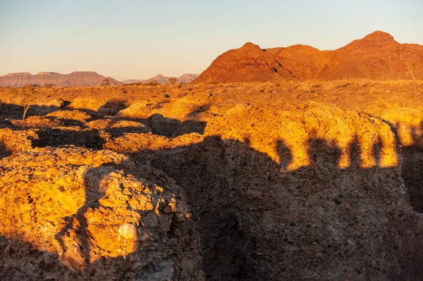 Silhouttes Spectators Watching Sunset Sesriem Canyon Namibia — Stock Photo, Image