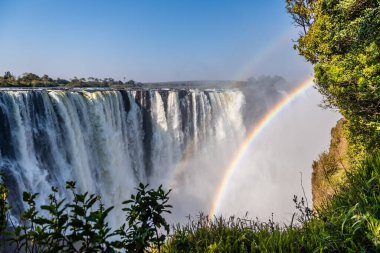 Victoria Şelalesi 'nin Zimbabwe Zambiya Sınırı' na yakın..