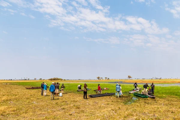 Delta Del Okavango Botsuana Agosto 2022 Grupo Viajeros Prepara Para — Foto de Stock