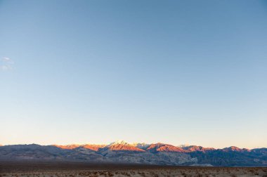 Exterior of the rugged mountains of the sierra nevadas, along us highway 190, between bakersville and Death Valley.