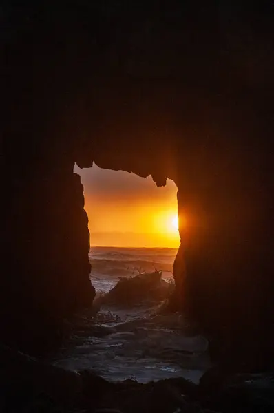 Detail Keyhole Arch Pfeiffer Beach Setting Sun Just — Stok fotoğraf