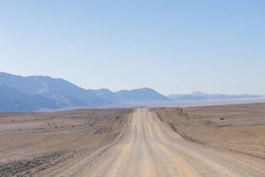 Güney Namibya 'daki çöl manzarasının etkisi..