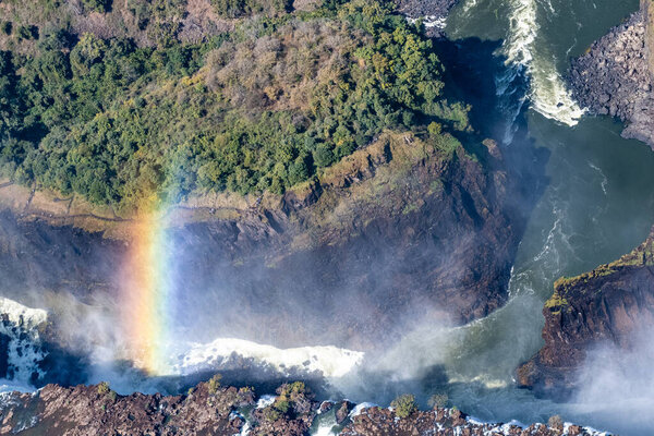 Аэросъемка водопада Виктория на границе Зимбаве и Замбии.