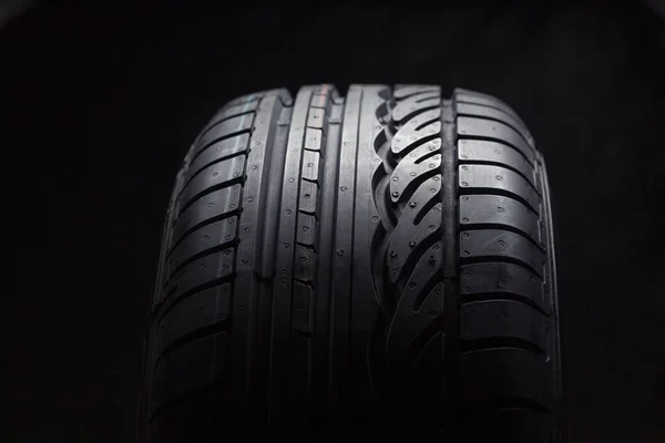 Car Tires Snow Black Background Danger Skidding Driving Winter Summer — Stock Photo, Image