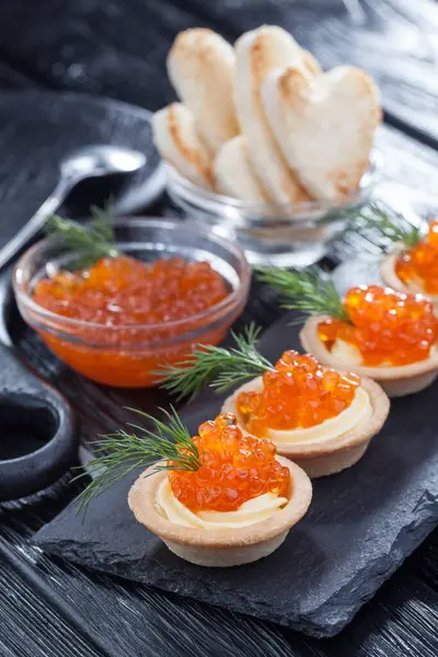 Tartlets Butter Red Caviar Dill Black Wooden Table Delicious Snack — Stock Photo, Image