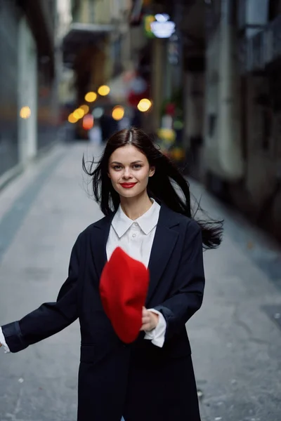 Fashion Woman Tourist Stylish Clothes Jacket Red Beret Running Narrow — Stock Photo, Image