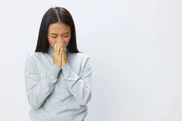 Asian Woman Holding Hand Handkerchief Coughing Flu Cold Stuffy Nose — Stock Photo, Image