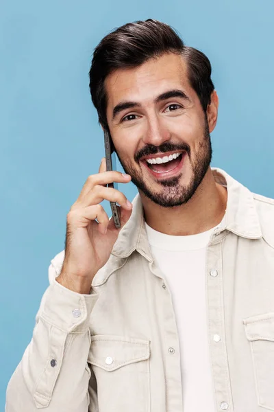 Retrato Homem Morena Close Falando Telefone Sorriso Com Dentes Alegria — Fotografia de Stock