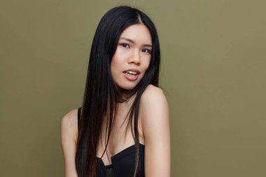 Saçlı, Japon kadınsı, güzel, siyah portre modeli, zarif saç, Koreli, çekici güzellik salonu, yeşil, çekici moda kızı, Asyalı, sevimli.
