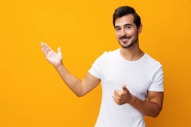 İnsan yaşam tarzı stüdyo beyaz şablon portre fotokopi tişörtü maket uzay tişörtü