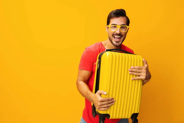 Homem Bilhete Cara Fim Semana Feliz Hipster Fundo Amarelo Viajante — Fotografia de Stock