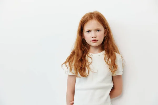 Enfants Enfance Expression Émotion Femelle Fond Caucasien Isolé Mignon Fille — Photo