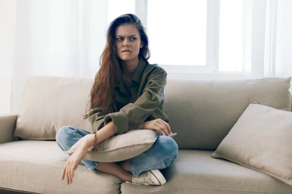 Lonely Woman Couch Feeling Sad Worried Portrait Mental Health Crisis — Stock Photo, Image