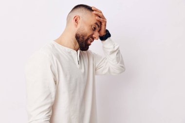 Üzgün adam stres genç depresif yüz yorgun adam portre el mutsuz üzgün üzgün sorun stresli adam kafa hayal kırıklığı arka plan