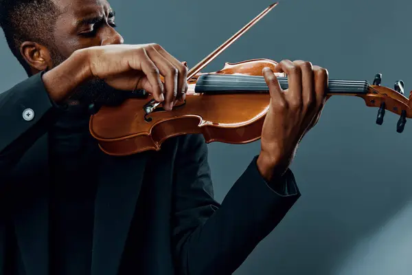 Elegant African American Man Black Suit Playing Violin Gray Background — Stock Photo, Image