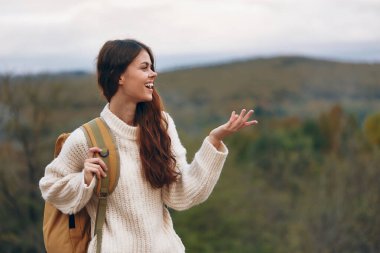 Gülümseyen Kadın Bir Macera: Dağ Özgürlüğü