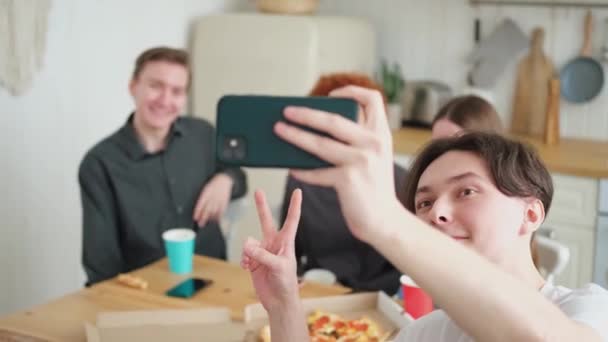 Santé Humeur Funky Heureux Groupe Amis Font Selfie Homme Prenant — Video