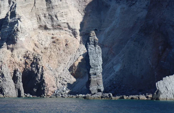 岩やリパリのスタック島シチリア島イタリア — ストック写真