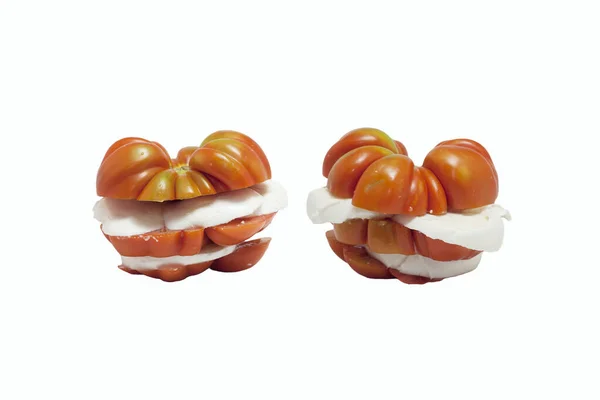 Dos Tomates Cortados Pequeños Sándwiches Sentados Uno Encima Del Otro — Foto de Stock
