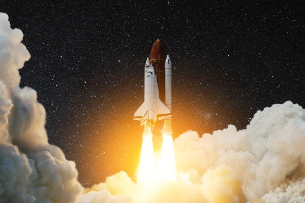 Spaceship Lift Space Shuttle Smoke Blast Takes Starry Sky Rocket —  Fotos de Stock