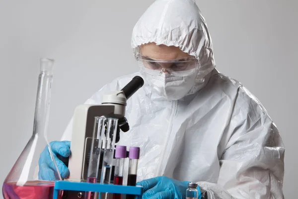 Scientific Virologist Biologist Protective Suit Blue Gloves Using Microscope Viruses — Photo