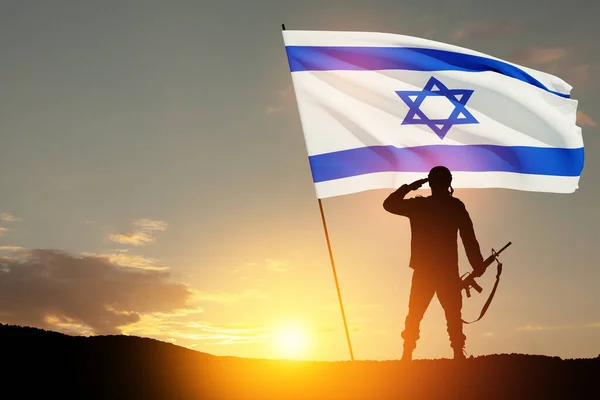 Silhouette Soldier Saluting Israel Flag Sunrise Desert Concept Armed Forces — Stock Photo, Image