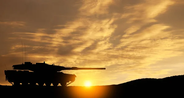 Silhouette Army Tank Sunset Sky Background Military Machinery — Stock Photo, Image
