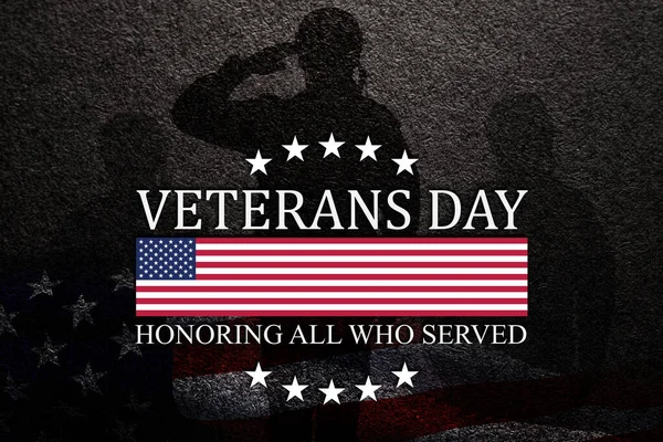 Silhouette Soldati Che Salutano Con Testo Veterans Day Honoring All — Foto Stock