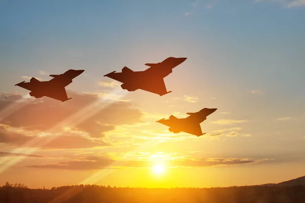 Ημέρα Πολεμικής Αεροπορίας Σκιαγραφίες Αεροσκαφών Φόντο Ηλιοβασιλέματος Ανατολής Ηλίου — Φωτογραφία Αρχείου